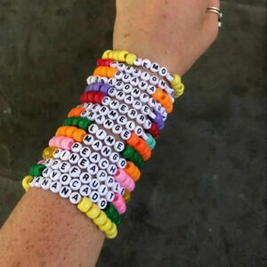 ❤️4/$20❤️ Vsco bracelet (2)